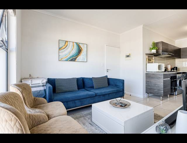 1 BEDROOM APARTMENT RENTED IN OLIVEDALE